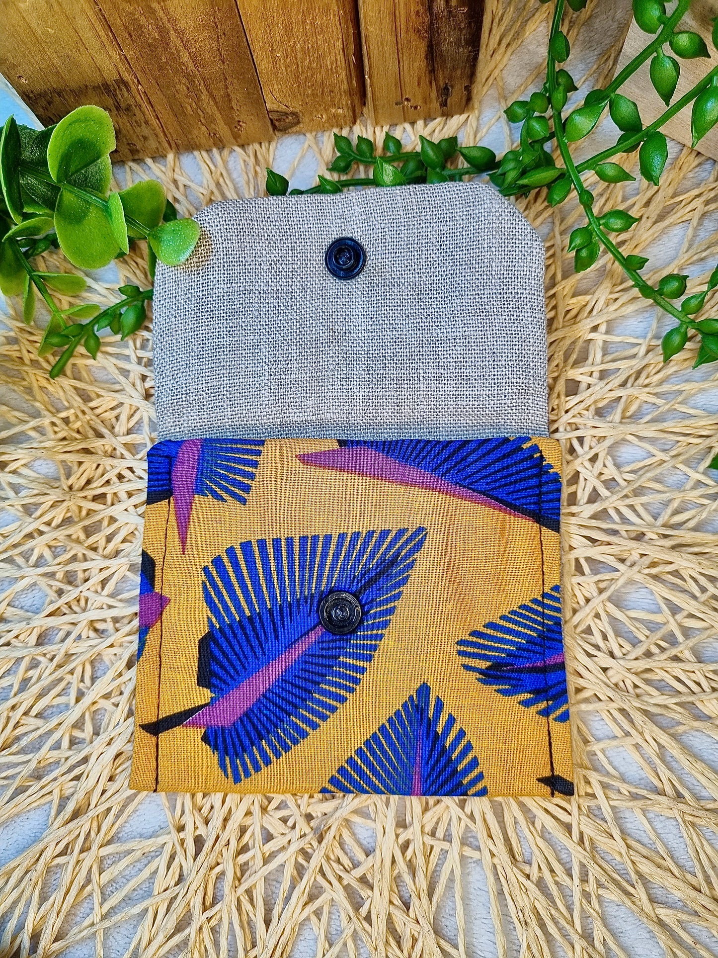 Porte-monnaie plume de paon violette