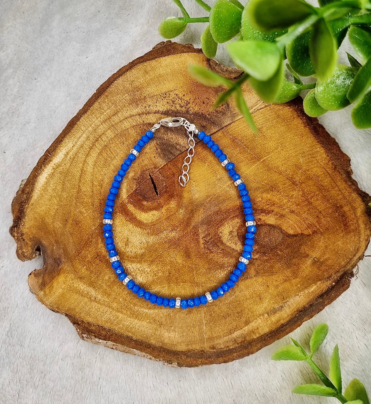 Bracelet perles en verre bleues foncées