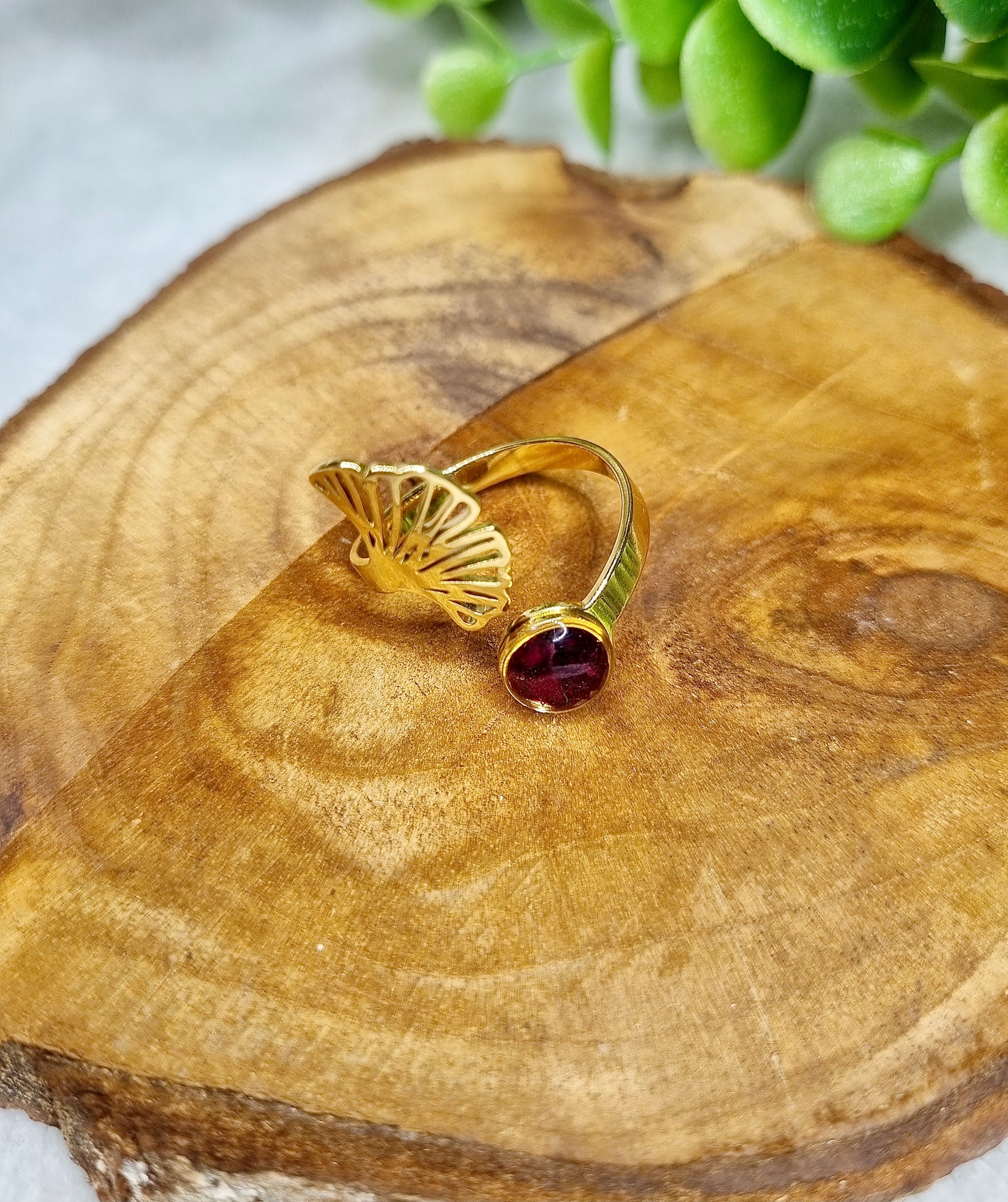 Bague feuilles de gingko et pétales de rose