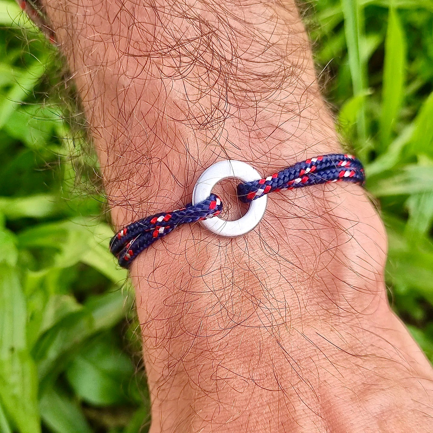 Bracelet Lien Coulissant rond bleu rouge blanc